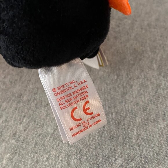 NWT Ty Beanie Boos Key Clip Gale the Christmas Holiday Penguin 4" 2019 - Picture 7 of 13